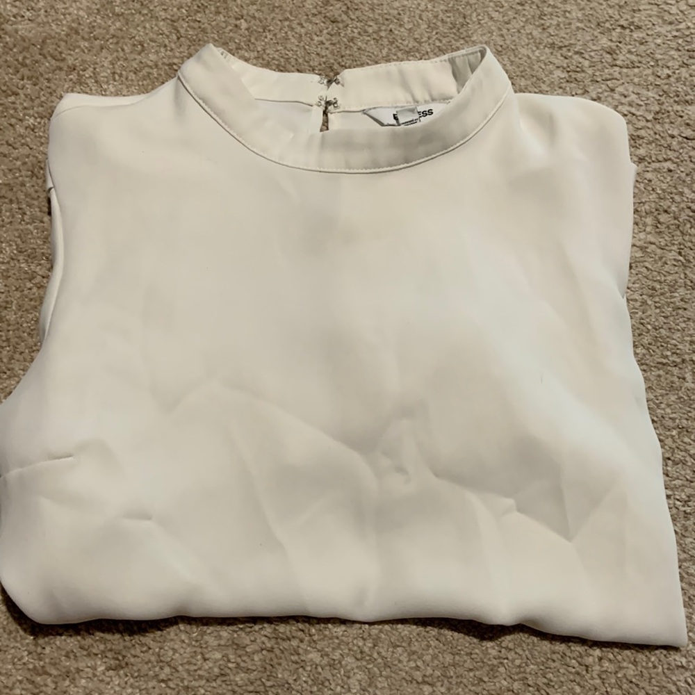 Women’s Express White Puff Sleeve Blouse